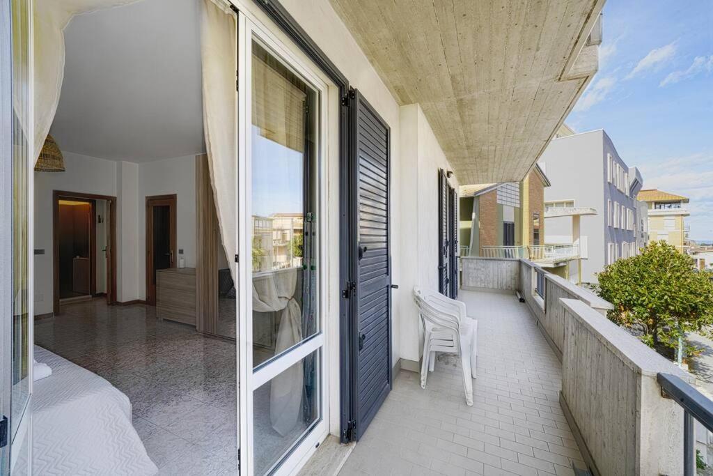 Comfort & Relax Centrale, Wifi E Parking Porto Sant'Elpidio Exterior photo