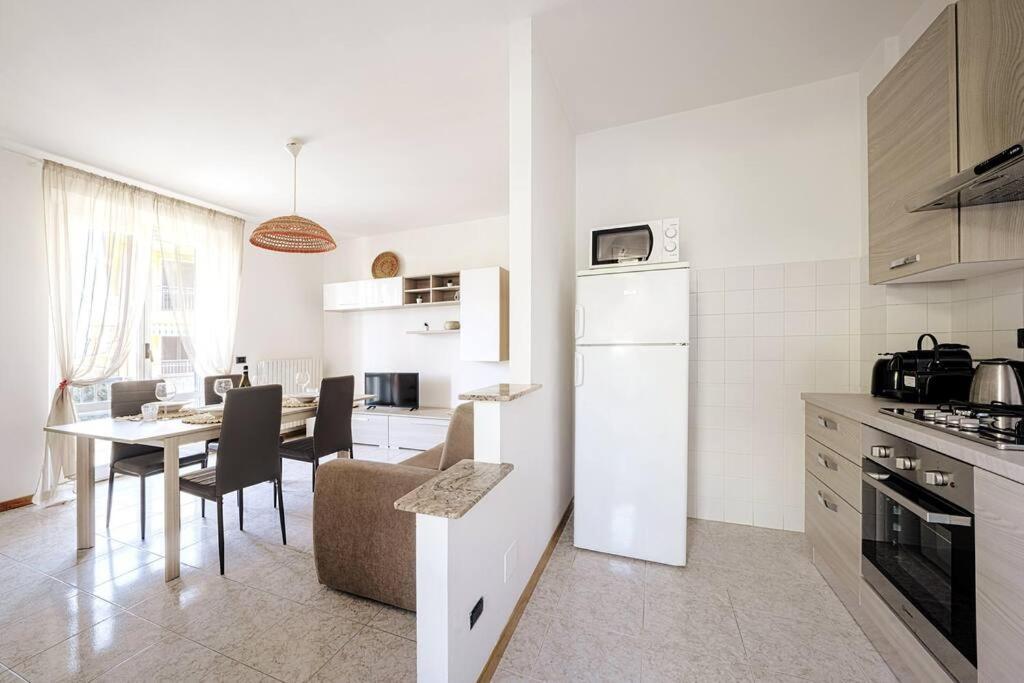 Comfort & Relax Centrale, Wifi E Parking Porto Sant'Elpidio Exterior photo
